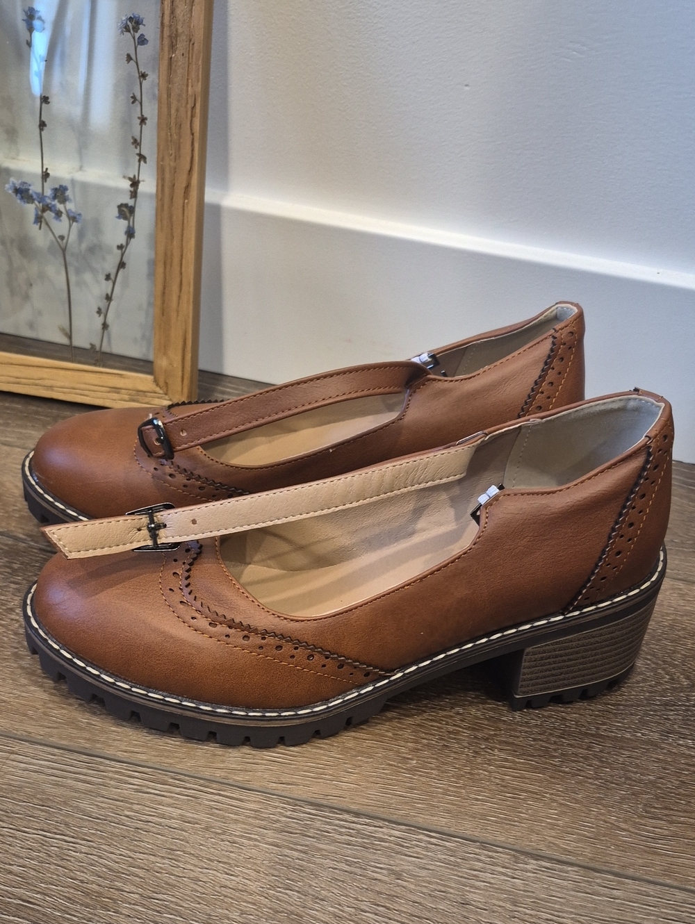 Women’s Tan Mary Jane Block Heel Shoes